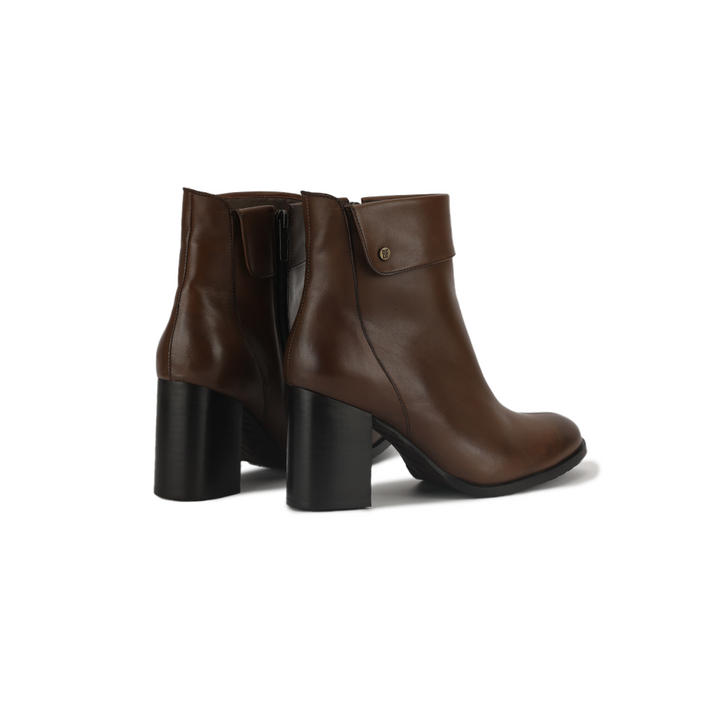 Botin Bruno Ferrini EB12602 Tostado Taco 8 Cuero
