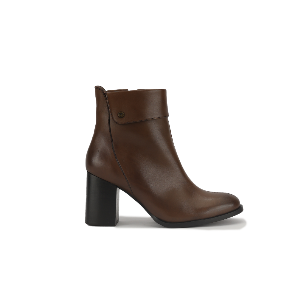 Botin Bruno Ferrini EB12602 Tostado Taco 8 Cuero