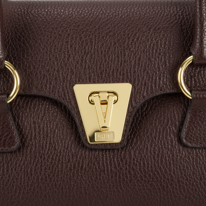 Cartera Vizzano Cacao - Detail Shot