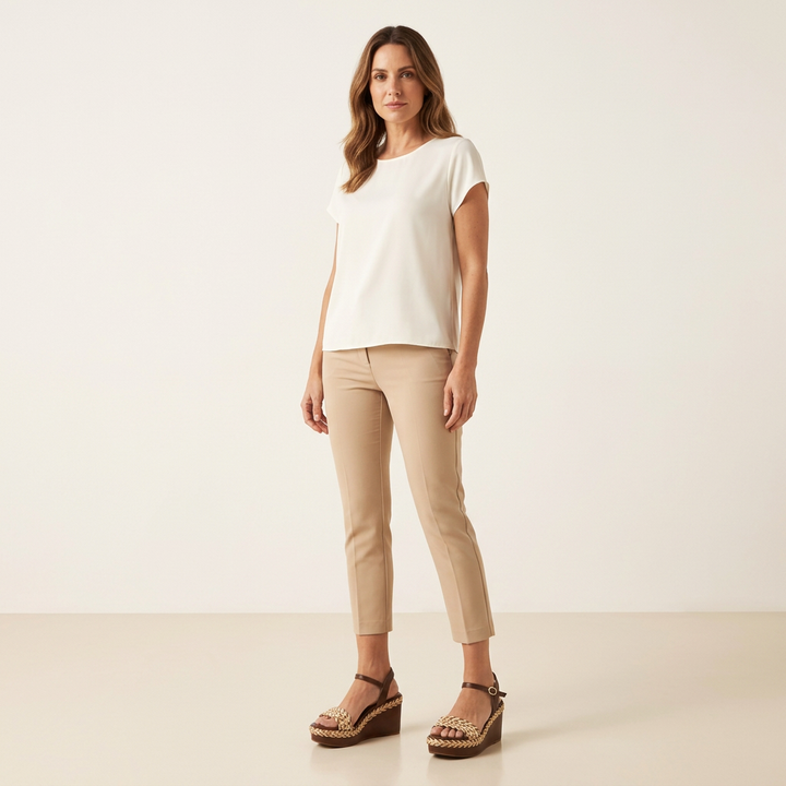 Modelo de cuerpo completo con sandalias Mariotta 20315-39 Canela