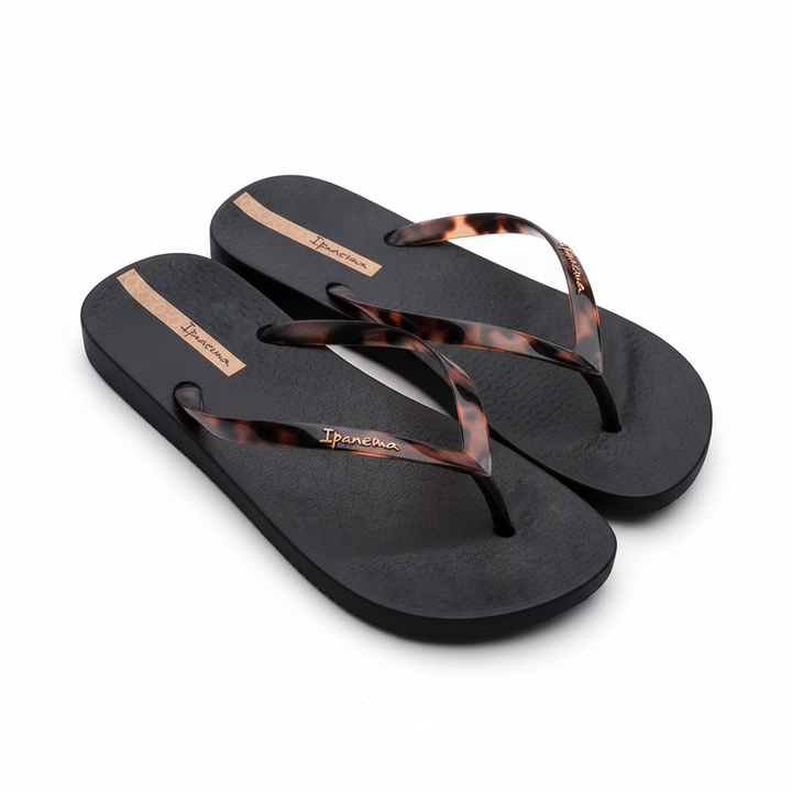 Sandalia Ipanema IPC00 Negra - Ángulo diagonal superior